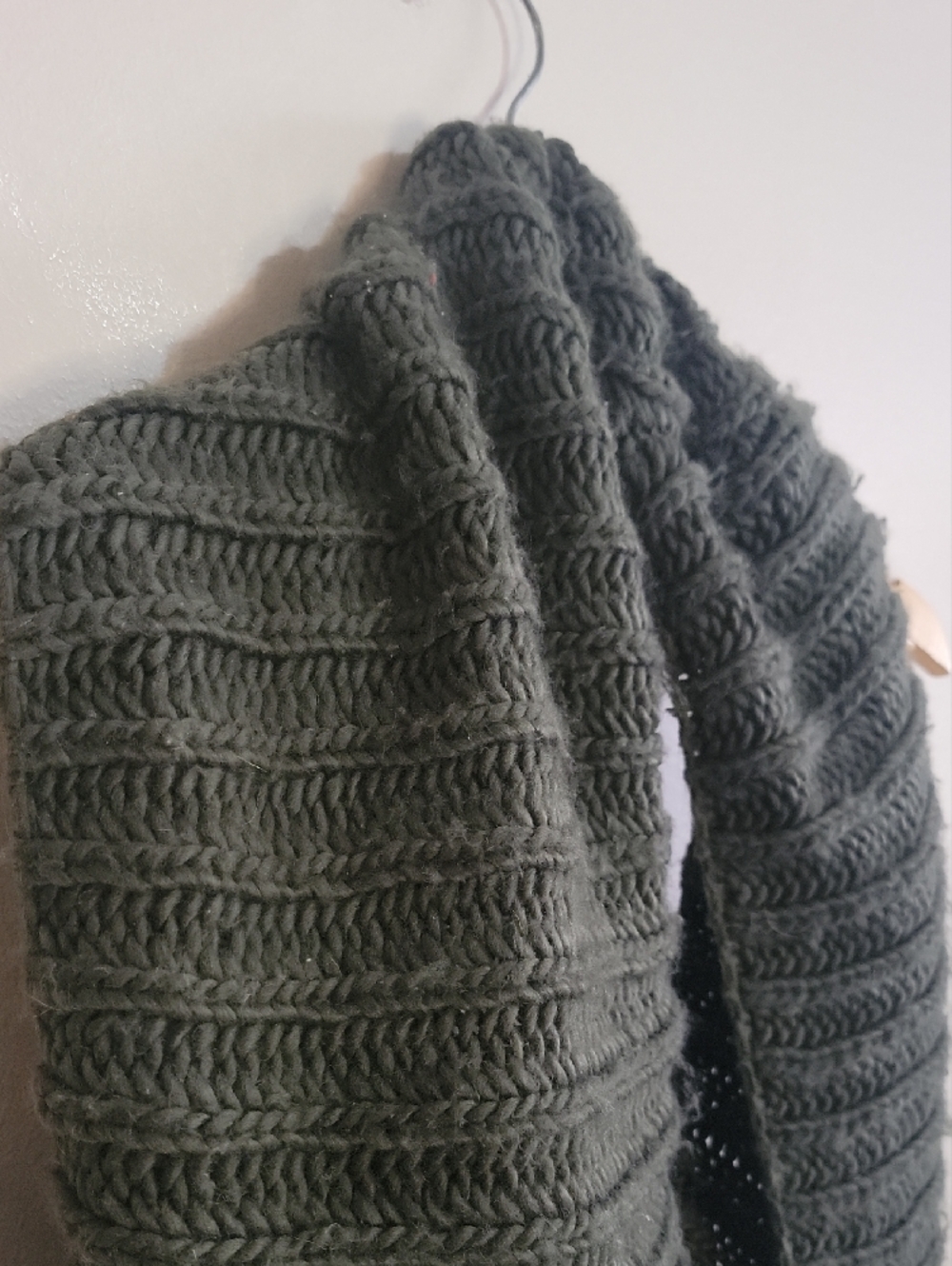 Primark Dark Gray Ribbed Knit Infinity Scarf - Picture 4 of 5
